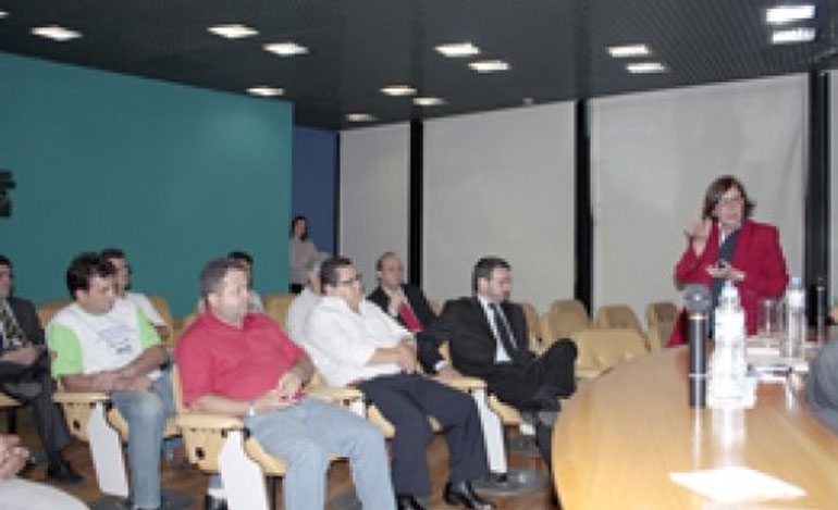Sindiálcool de PP participa de entrega da pauta para a Unica