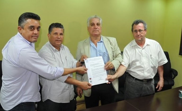 Quimícos da fequimfar aprovam reivindicações e entregam pauta ao empresariado