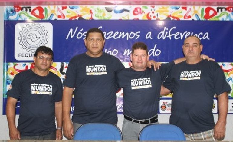 Dirigentes recebem certificado do curso de formação sindical 2012
