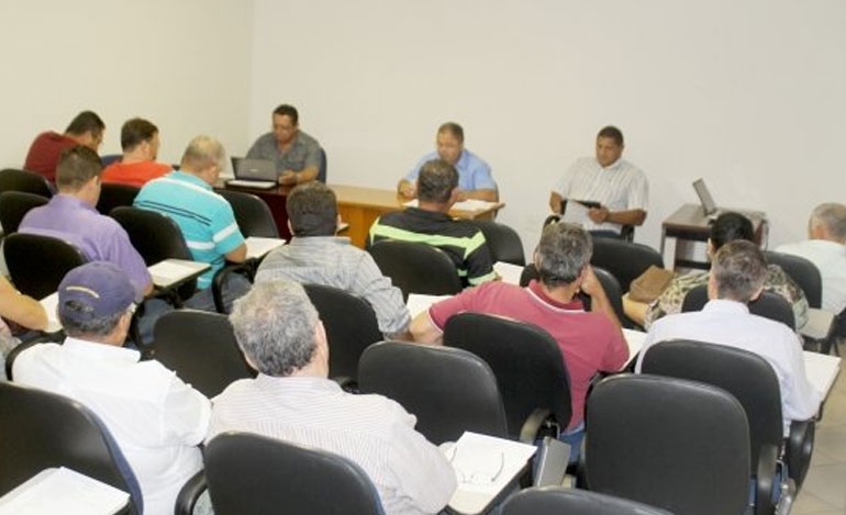 Sindetanol promove reunião de planejamento estratégico de 2014