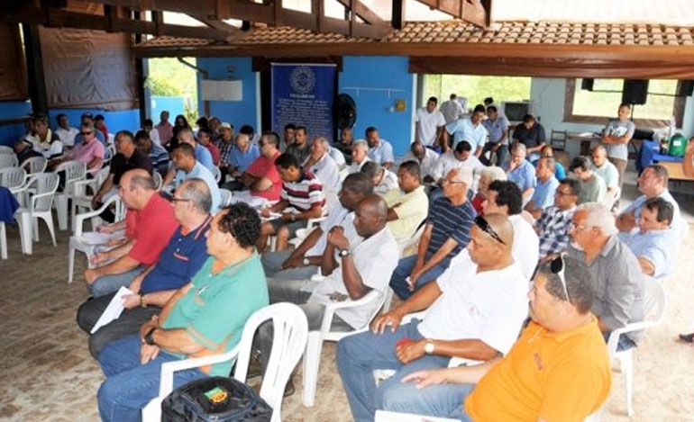 Previsão Orçamentária 2015 da Fequimfar é aprovada por unanimidade
