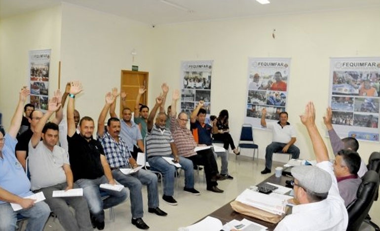 Trabalhadores do setor de produção de etanol do estado de São Paulo aprovam Pauta de Reivindicações