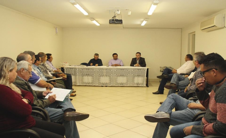 Conselho Intersindical faz reunião no Sindetanol