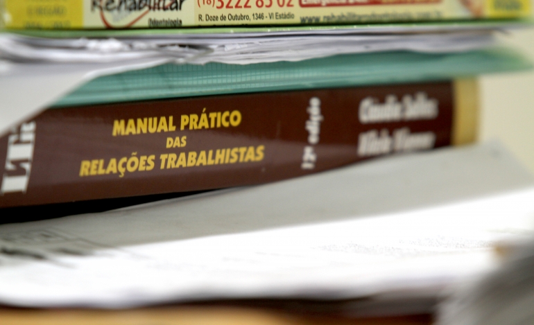 Sindetanol oferece assistência jurídica em diversas áreas na sede do sindicato