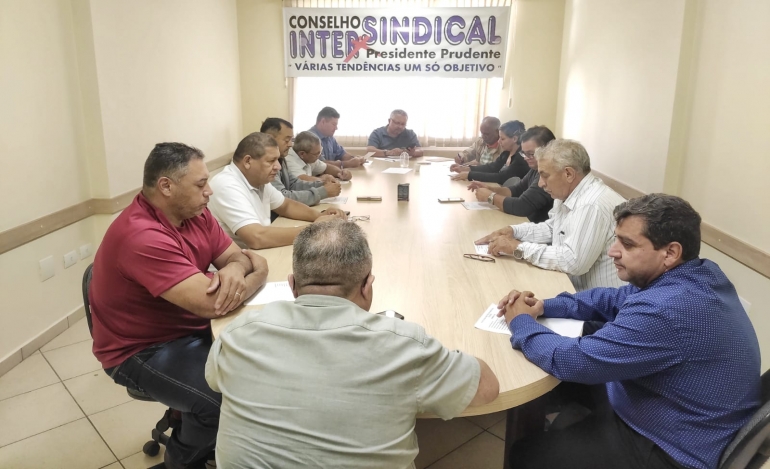 Diretoria do Sindetanol se reúne e avalia negociação coletiva 2023-2024