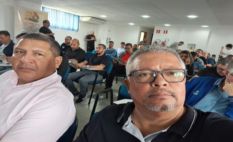 Sindetanol participa de Seminário de Negociação Coletiva promovido pela Fequimfar
