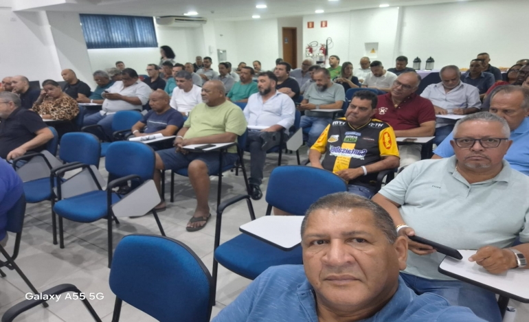 Sindetanol participa de Seminários de Negociação Coletiva dos Setores Farmacêutico e Etanol
