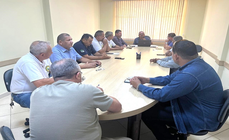 Sindetanol promove reunião de diretoria e aborda a negociação coletiva do setor Químico
