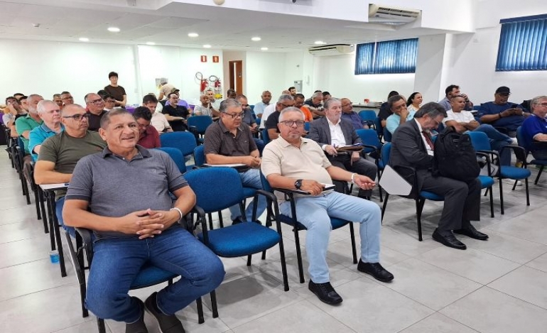 Sindetanol participa de Assembleia e reunião promovidas pela Fequimfar